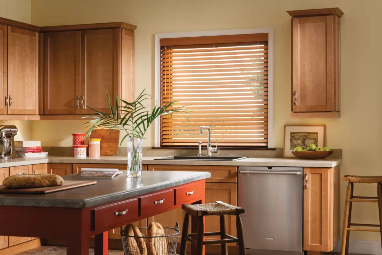 faux-wood-blinds (1)